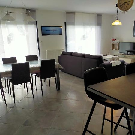 Le Clos Du Bois Erdeven Bagian luar foto